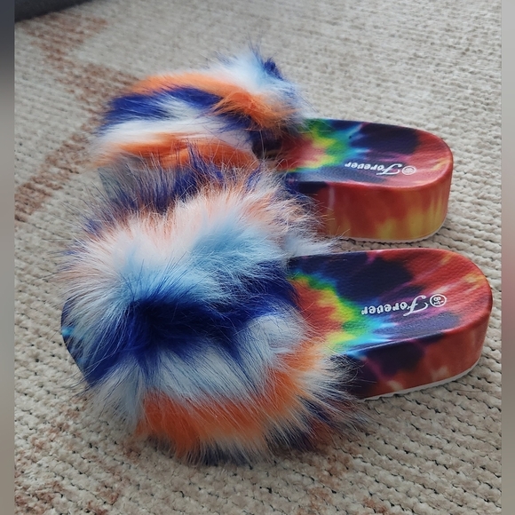 Faux Fur Tie Dye Platform Slides Blue Multi - Picture 2 of 12